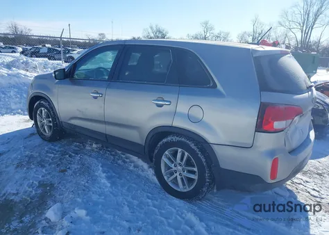 2014 Kia Sorento Lx z USA, uszkodzony, nr VIN 5XYKT3A68EG507458